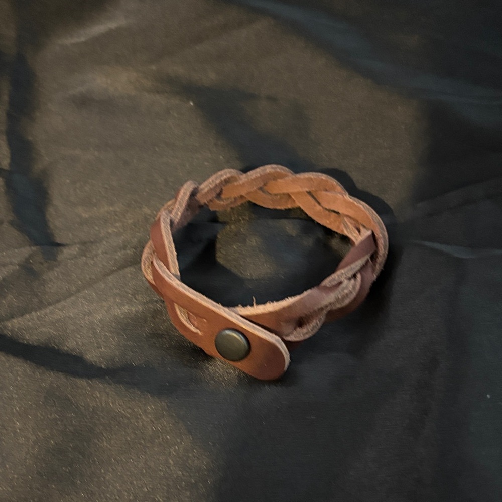 Braided Leather Bracelet - Brown